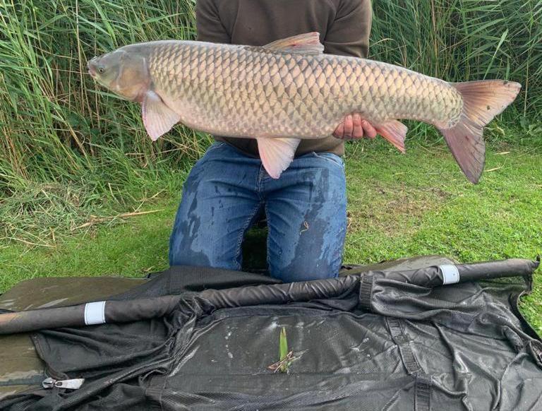 Lakeside Fishing Lodges Бостън Екстериор снимка